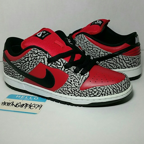 Nike Dunk Low SB SUPREME 9.5 - Picture 2 of 7